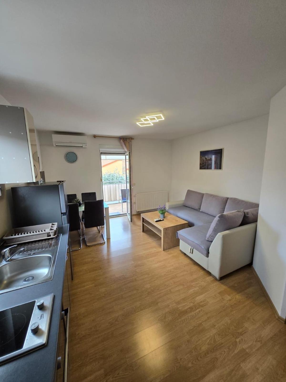 Lipa Apartman Zadar Buitenkant foto